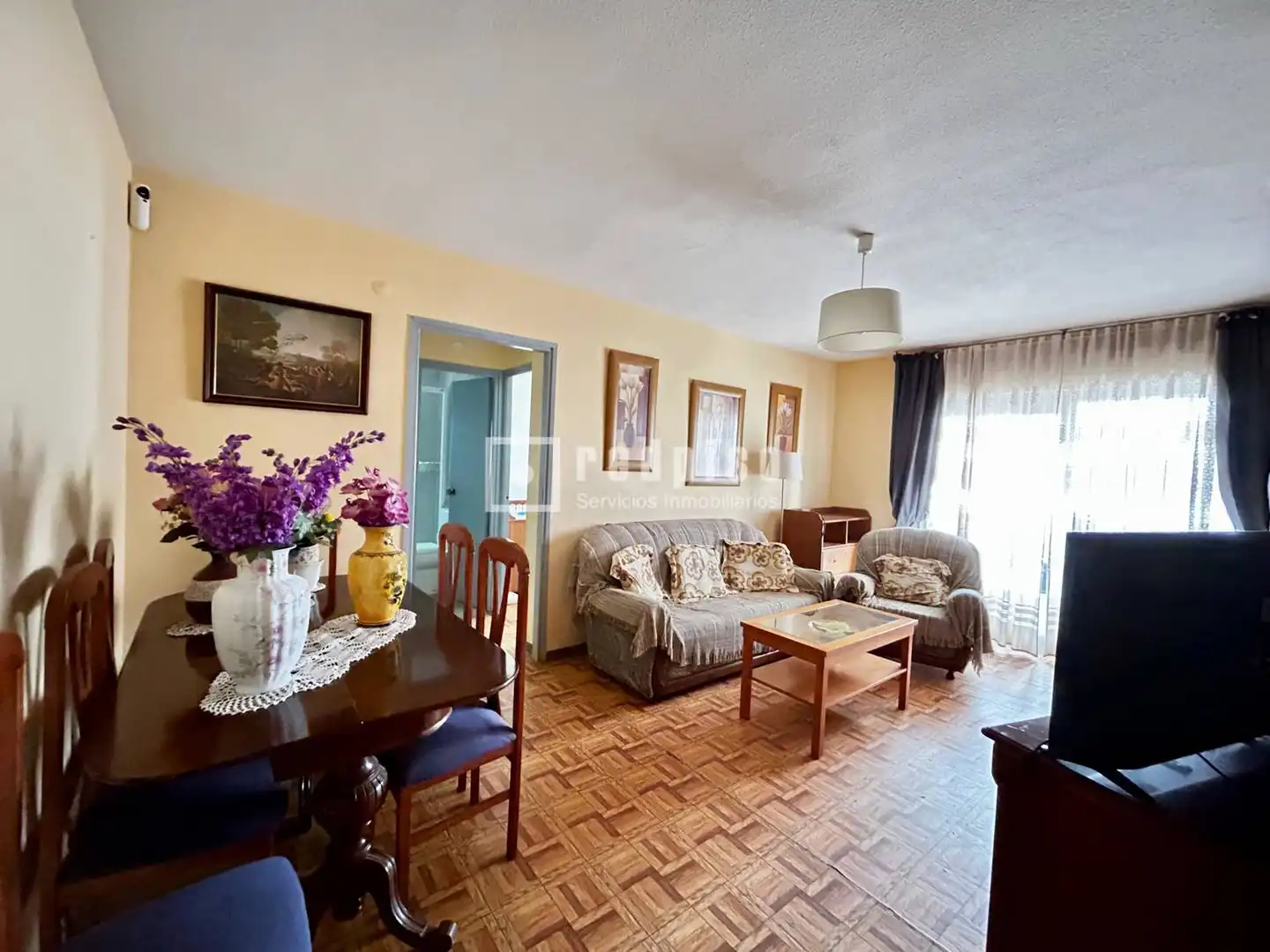 Sala de estar de Piso en venta en Alcalá de Henares con Calefacción, Parquet y Terraza