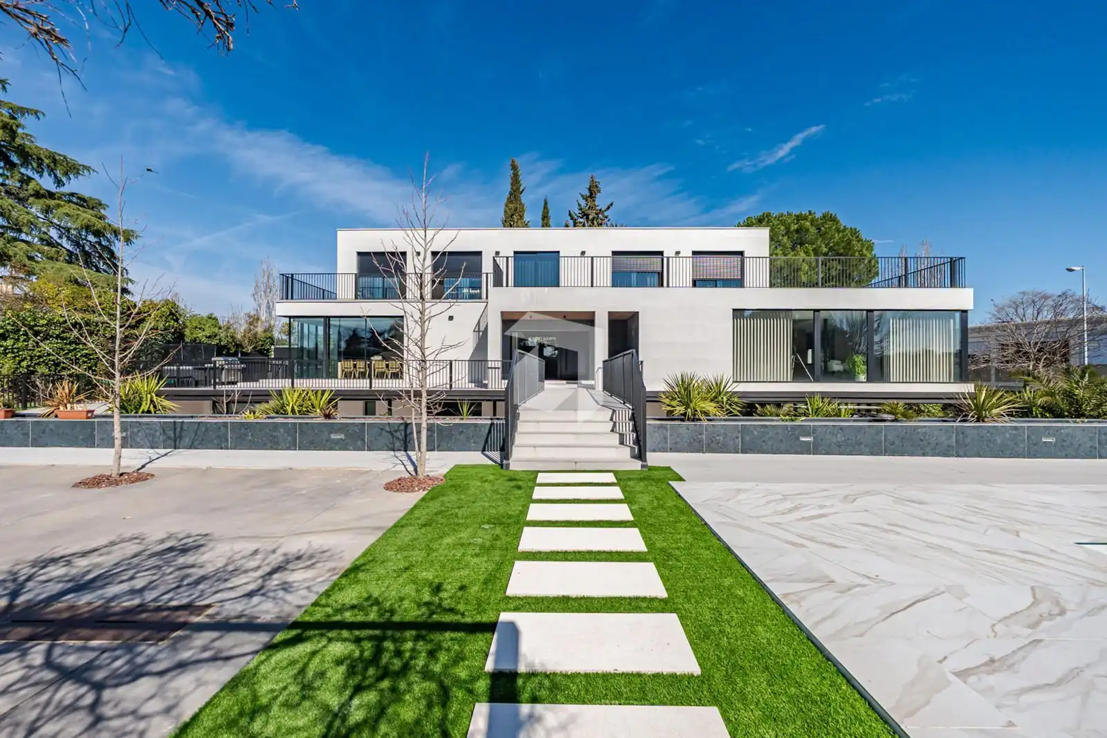 Vista exterior de Casa o chalet en venta en Majadahonda con Aire acondicionado, Calefacción y Terraza