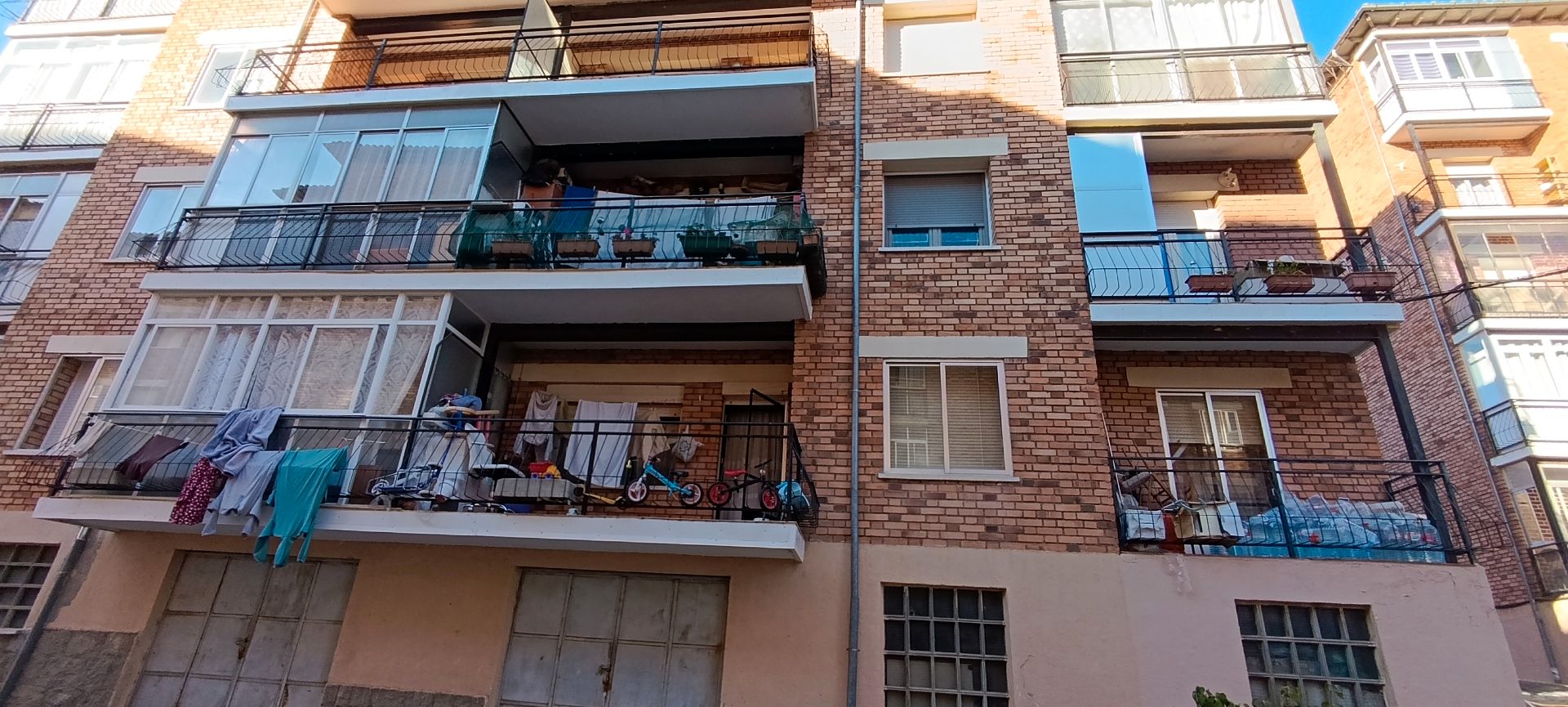 Terrassa de Pis en venda en Ávila Capital amb Traster