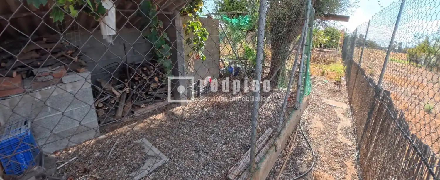 Haus oder Chalet zum Verkauf in Castellón de la Plana / Castelló de la Plana mit Privatgarten und Abstellraum