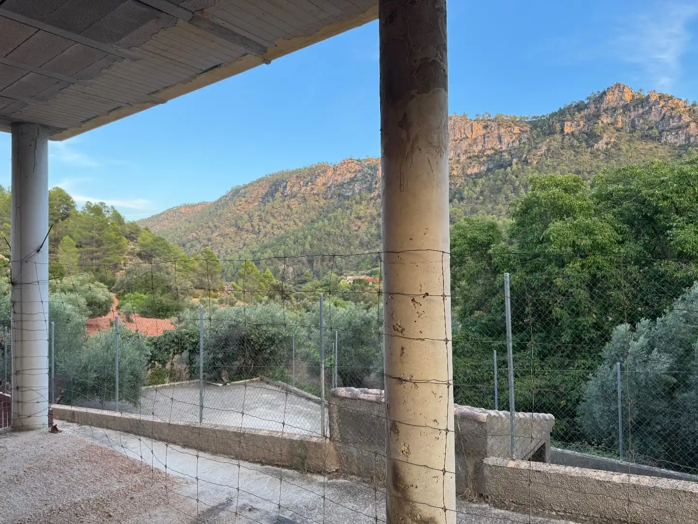 Vista exterior de Terreno en venta en Molinicos