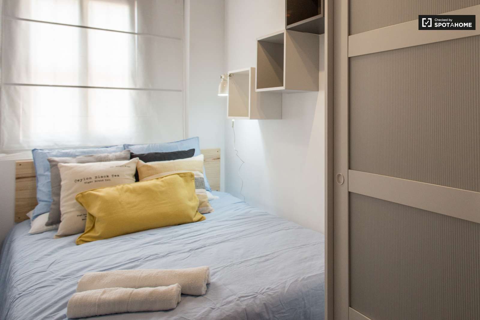 Flat to share in Dreta de l'Eixample