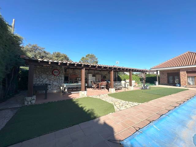 Casa-chalet en Venta en HAYA en Eurovillas