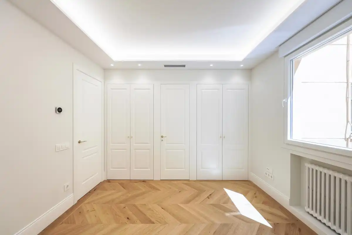 Bedroom of Flat for sale in Madrid  with Air Conditioner and Heating