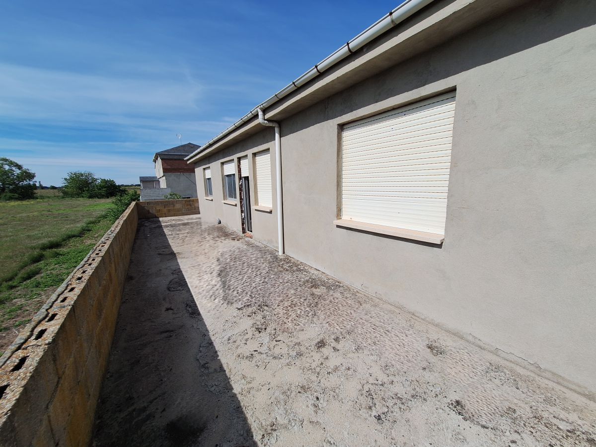 Exterior view of House or chalet for sale in Valladolid Capital  with Terrace
