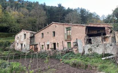 Vista exterior de Casa o xalet en venda en Ogassa amb Jardí privat i Terrassa