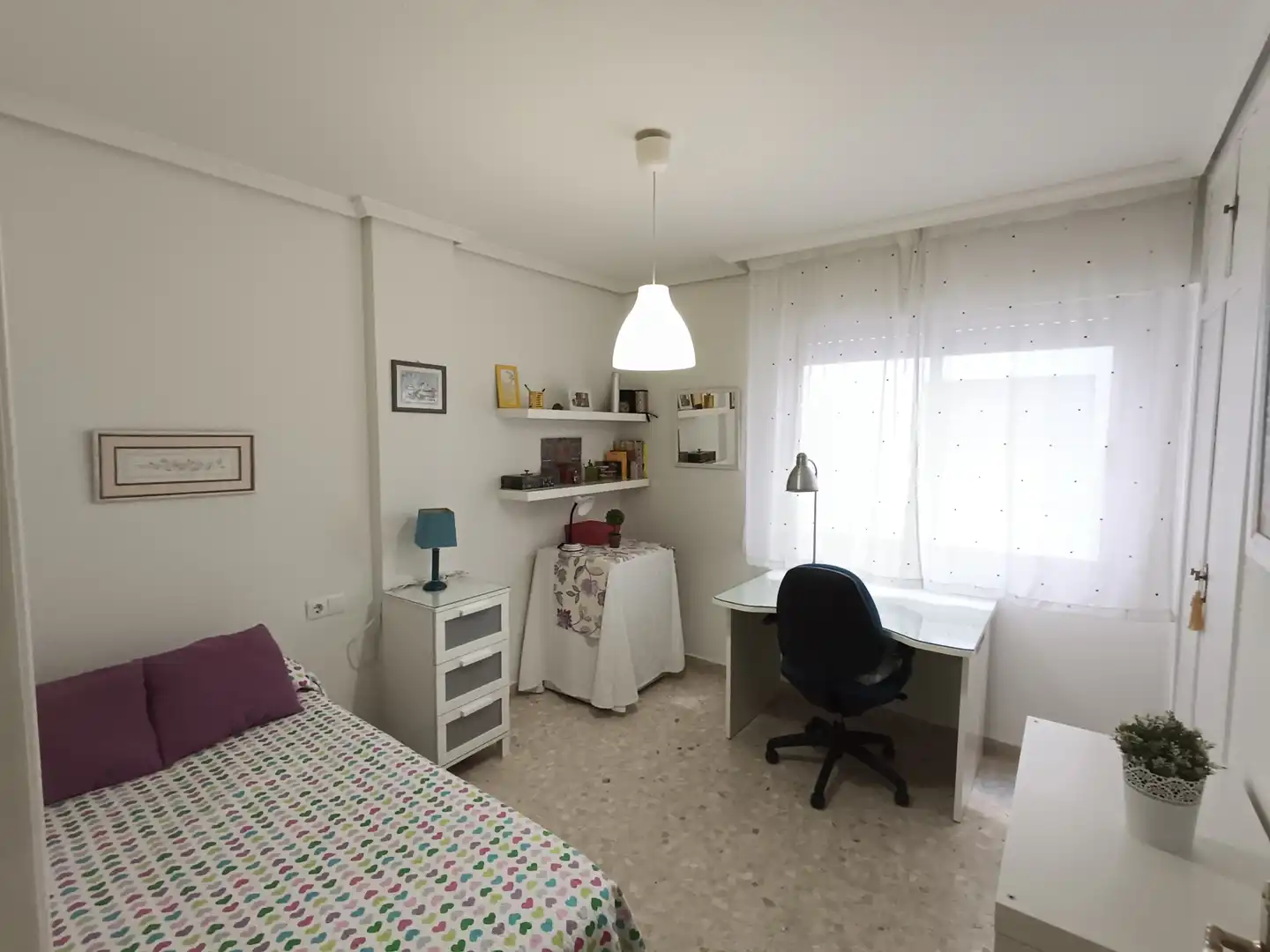 Habitación de Piso en venta en Córdoba con Aire acondicionado, Trastero y Amueblado