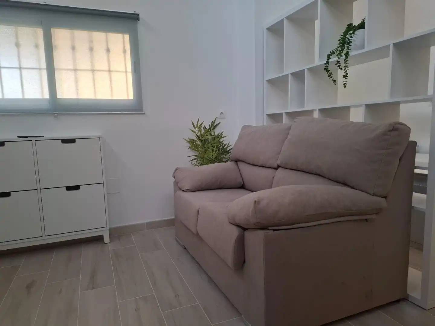Sala d'estar de Apartament en venda en Málaga amb Aire condicionat i Moblat