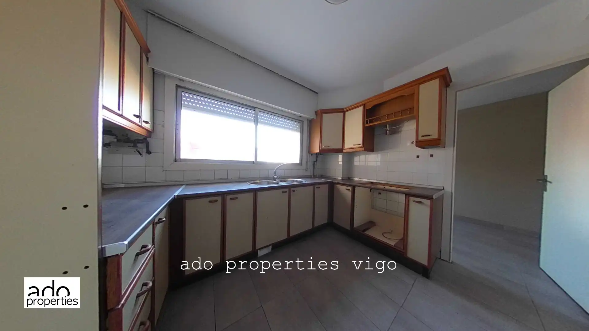 Cocina de Piso en venta en Vigo  con Terraza