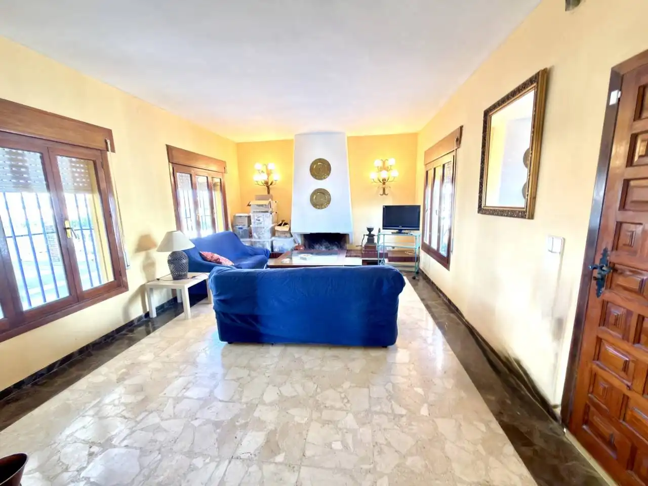 Living room of Houses for sale in Rincón de la Victoria  with Private garden, Terrace and Swimming Pool
