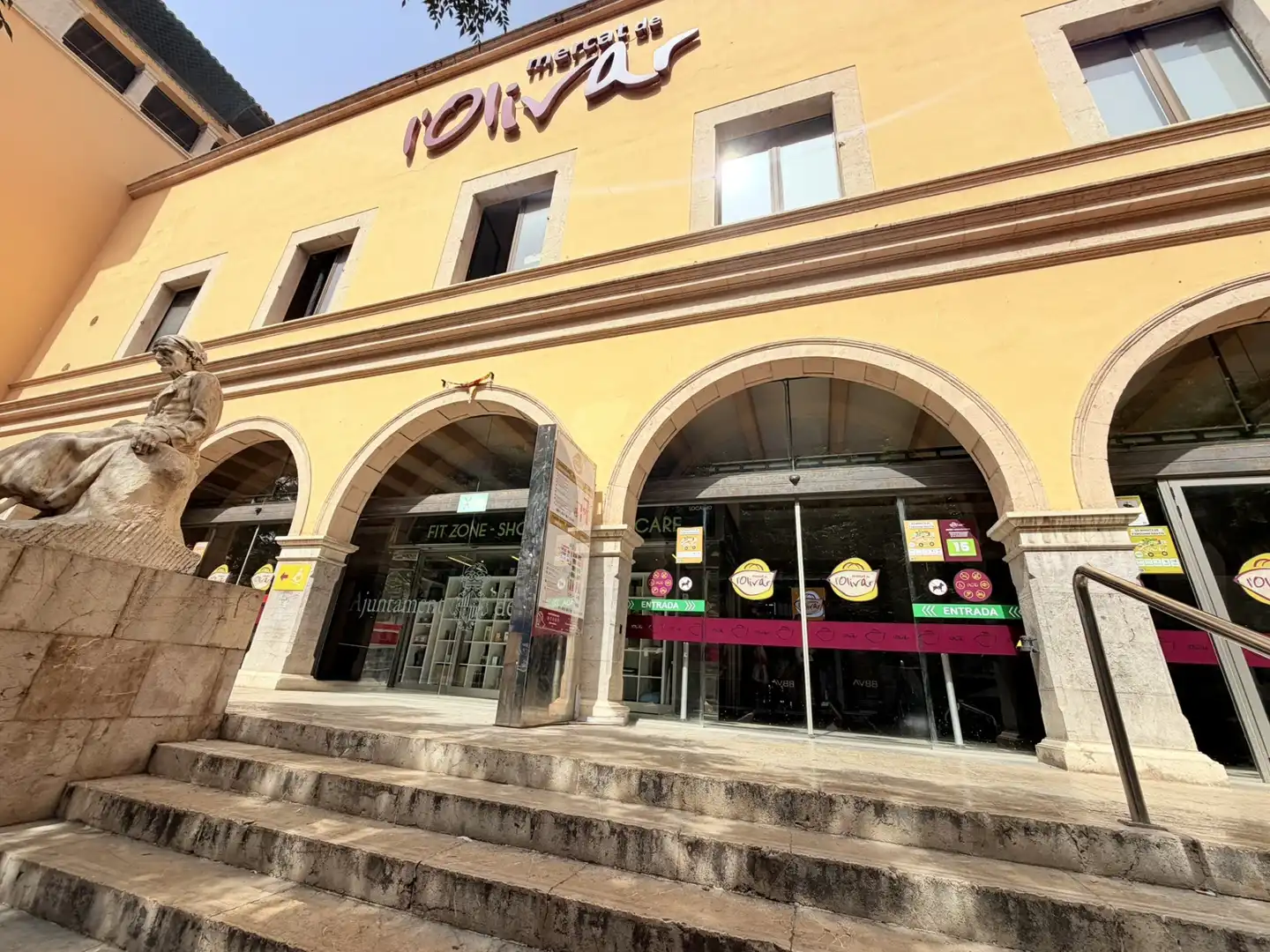 Vista exterior de Local en traspaso en  Palma de Mallorca con Amueblado