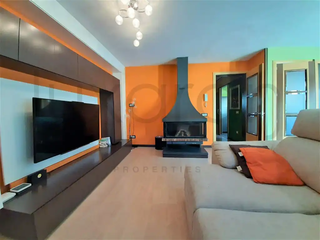 Living room of Houses for sale in Es Bòrdes