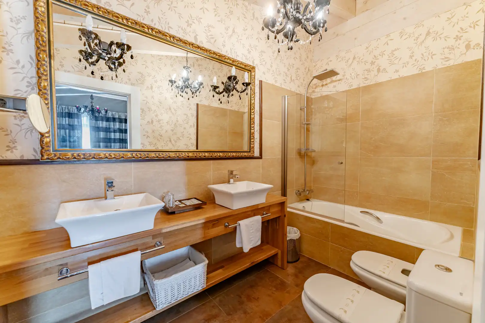 Baño de Edificio en venta en Valle de Losa con Alarma