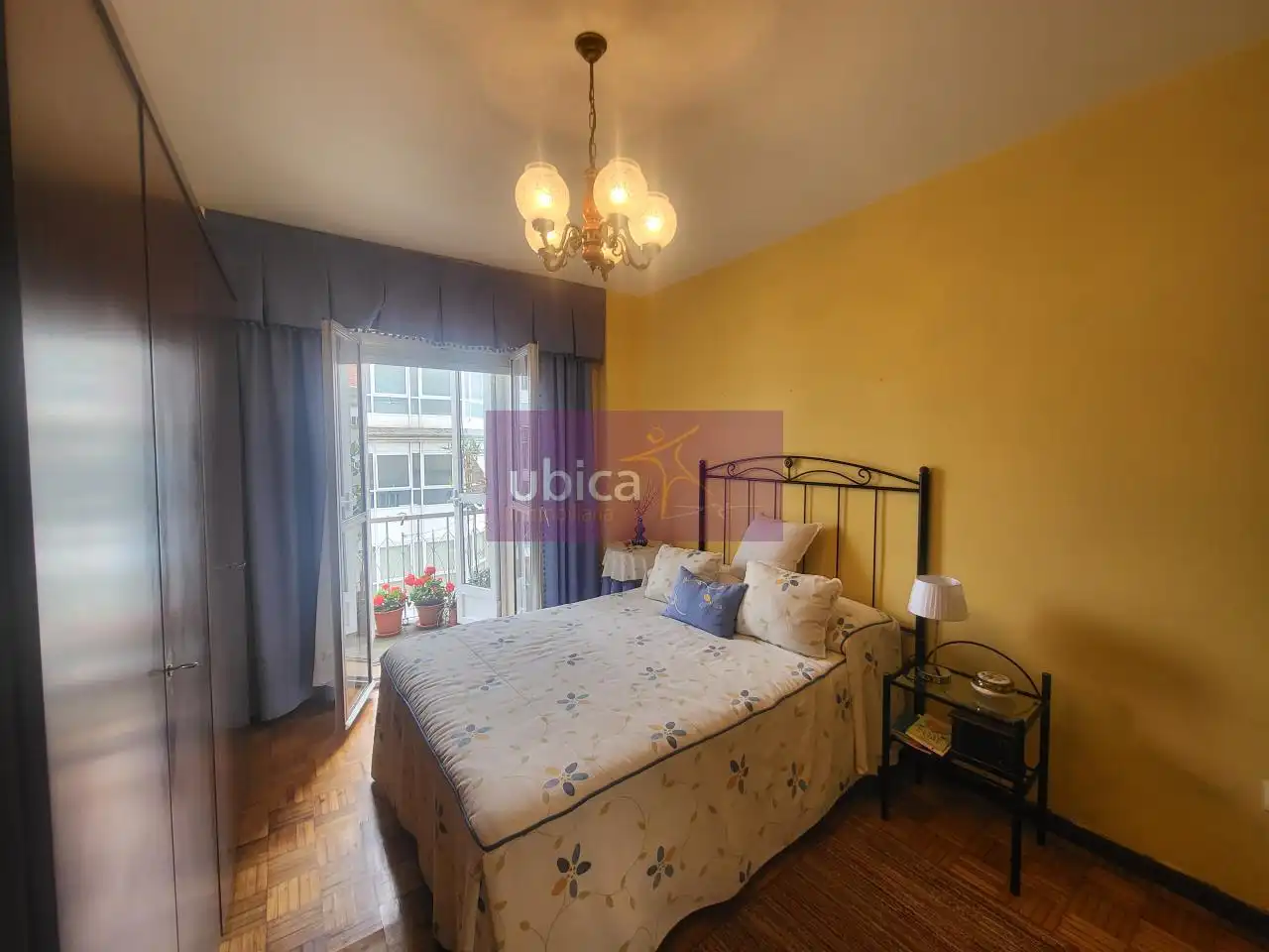 Bedroom of Flat for sale in Vigo   with Heating, Parquet flooring and Terrace