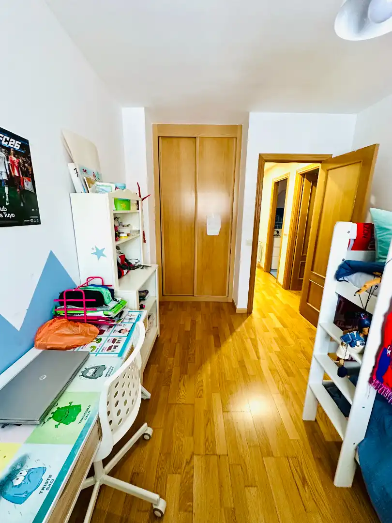 Casa adosada en venta en Parla con Aire acondicionado, Calefacción y Jardín privado