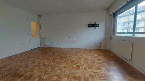 Foto 4 de Piso de alquiler en Rúa de Pizarro, Plaza España - Corte Inglés, Vigo