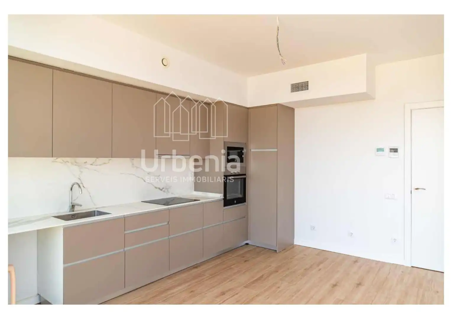 House with garden for sale in Poble, imagen 6