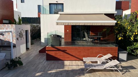 Vive entre el mar y la montaña villa privada en un entorno natural al pie del monte Ponoyg, Polop