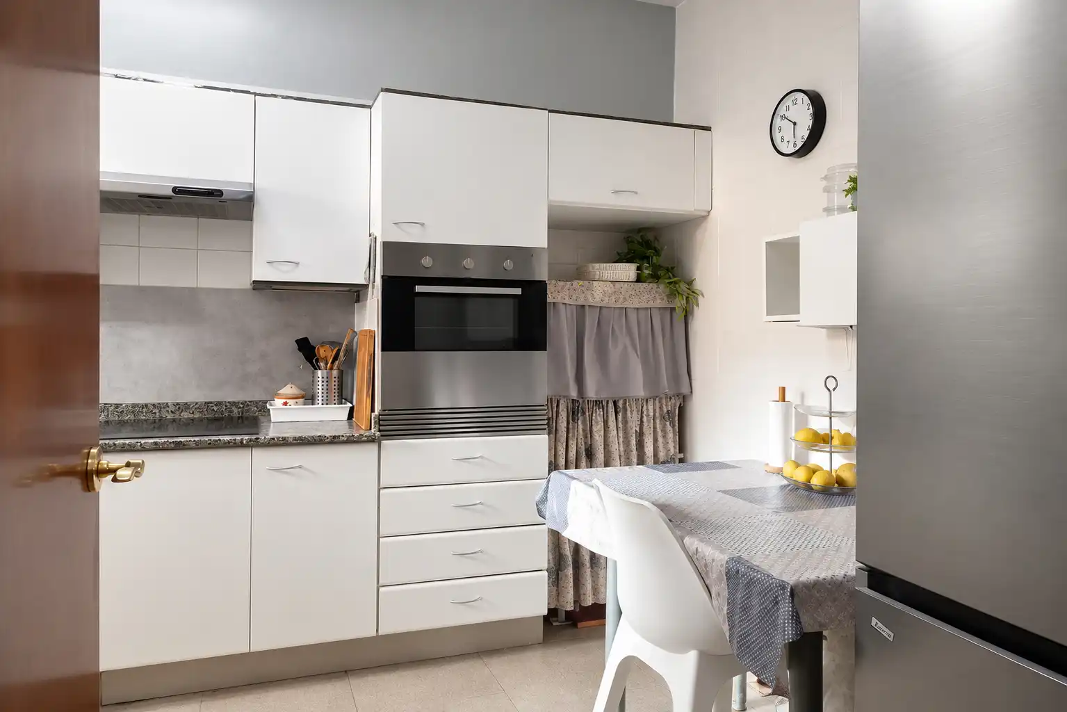 Piso con terraza en venta en Carrer de la Mare de Déu de Port 347, imagen 15
