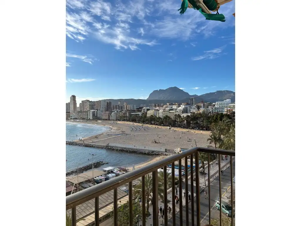 Bedroom of Flat for rent in Benidorm