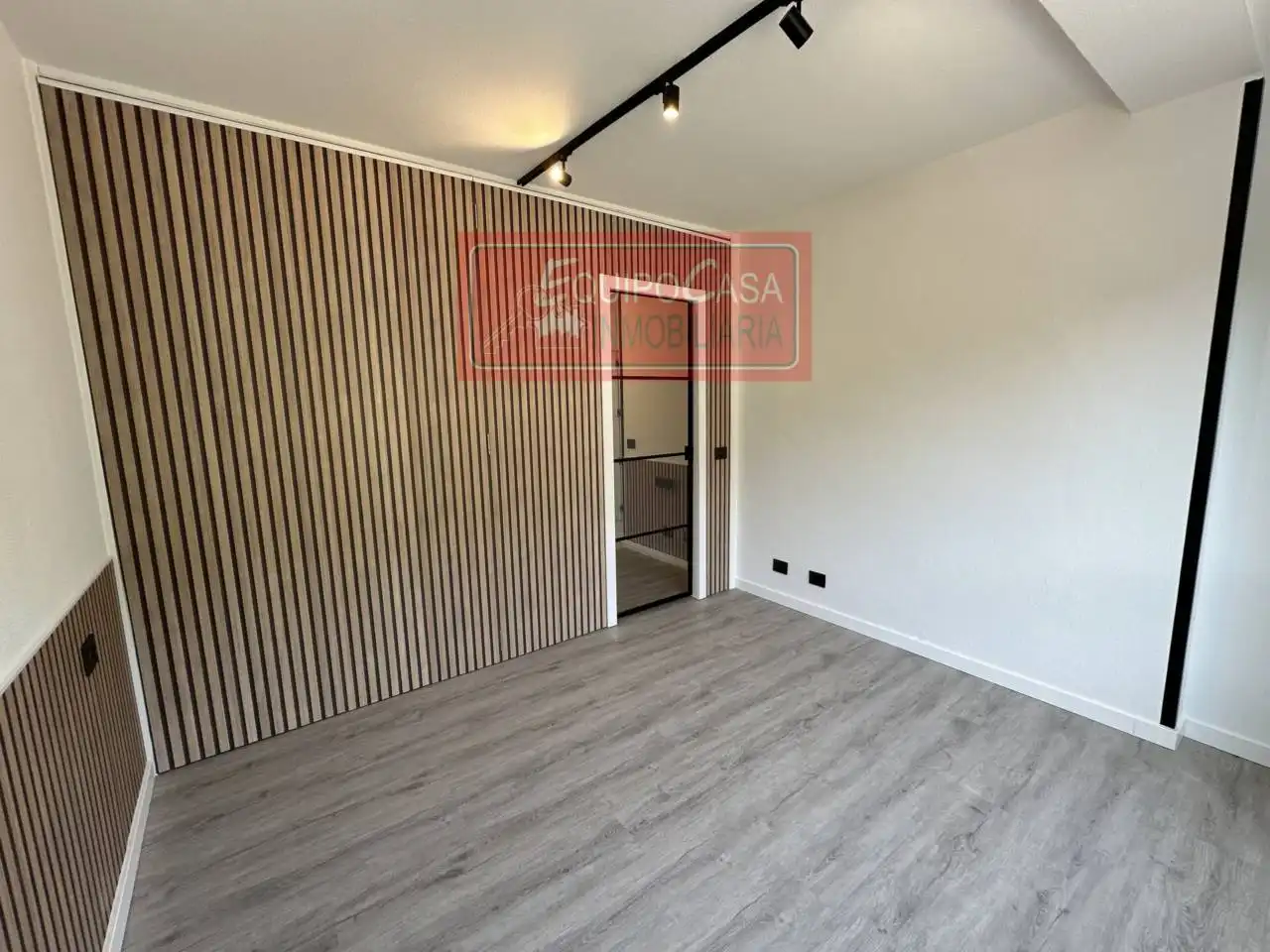 Apartamento en venta en Recatelo - O Carme
