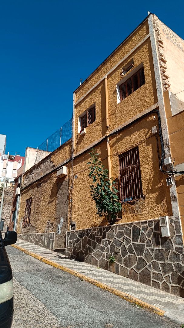 Exterior view of House or chalet for sale in  Melilla Capital