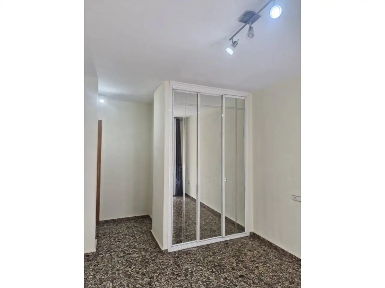 Bedroom of Flat for sale in Manises  with Air Conditioner, Heating and Balcony