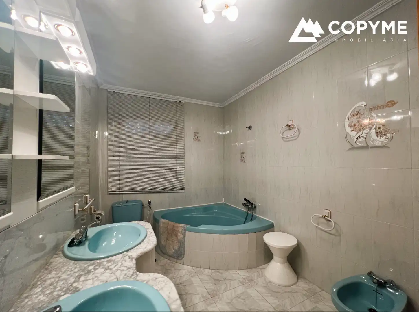 Baño de Casa adosada en venta en Gerindote con Aire acondicionado, Jardín privado y Amueblado
