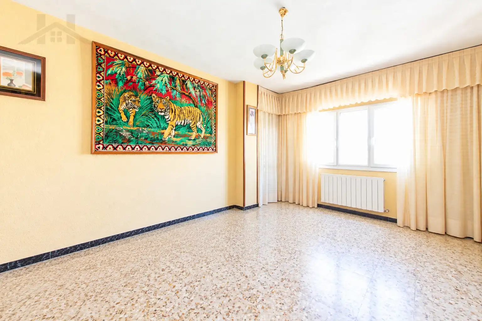 Appartamento con ascensore in vendita a Calle Leonor de Cortinas