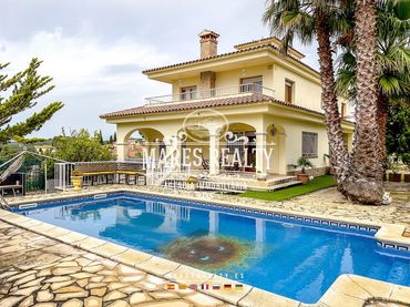 Casa con piscina in vendita a Condado del Jaruco - Puigventós