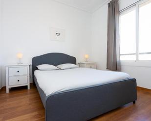 Bedroom of Apartment to rent in  Barcelona Capital  with Furnished, Oven and Washing machine