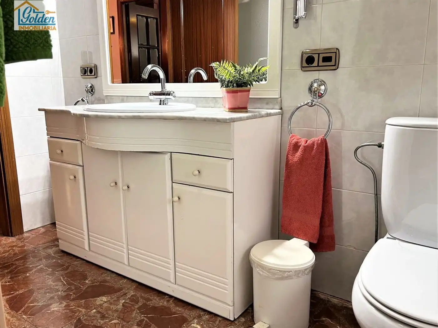 Bany de Casa o xalet en venda en Don Benito amb Aire condicionat, Jardí privat i Terrassa