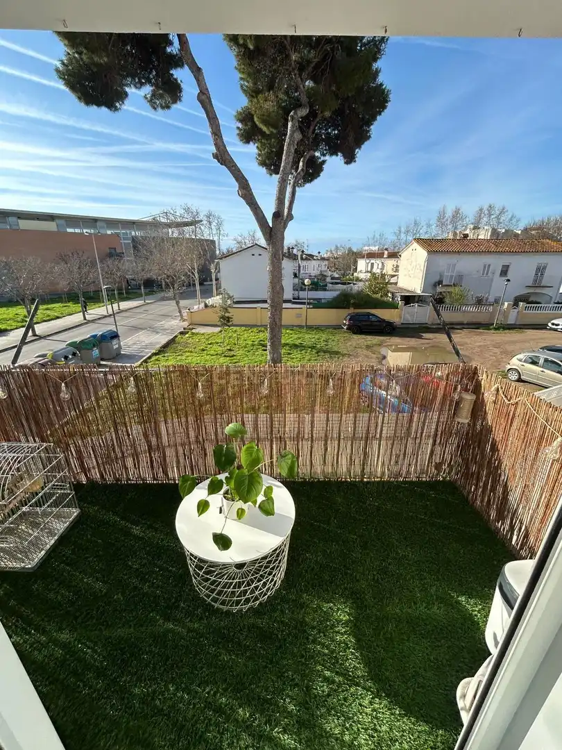 Terrace of Apartments for sale in Vilanova i la Geltrú  with Air Conditioner, Oven and Washing machine