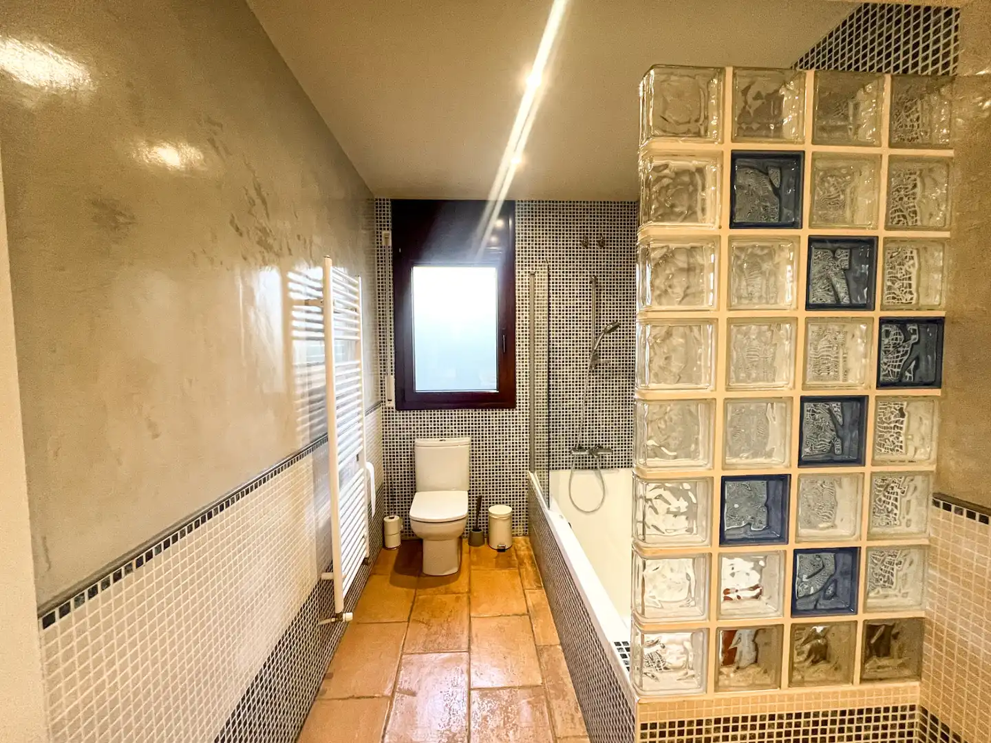 Baño de Casa o chalet en venta en Sant Gregori con Aire acondicionado, Calefacción y Jardín privado