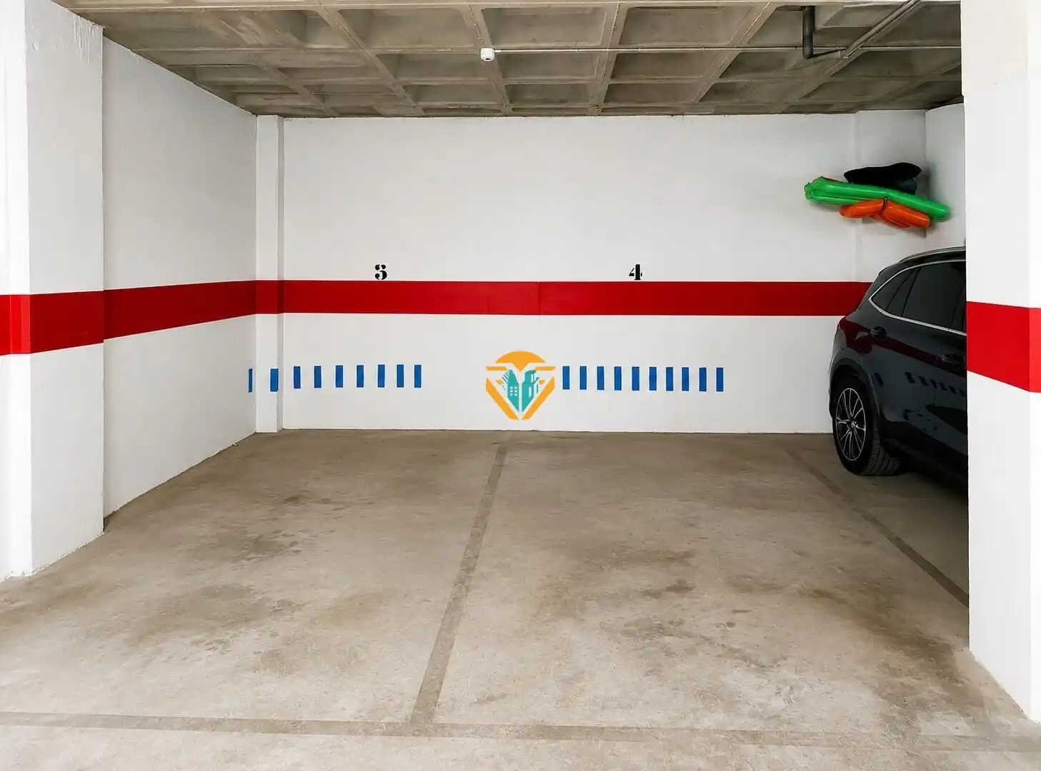 Aparcament de Apartament en venda en Benidorm amb Aire condicionat, Parquet i Moblat