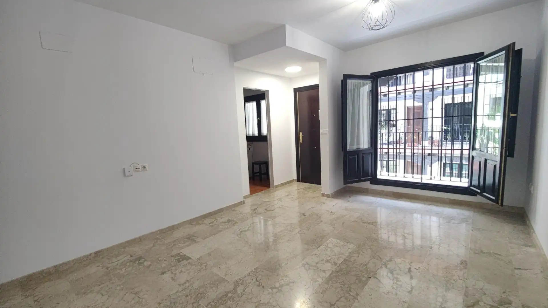 Piso en venta en La Zubia con Aire acondicionado, Calefacción y Terraza