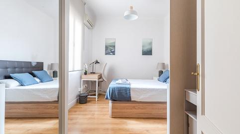 Photo 2 of Flat to share in Calle de Fernández de la Hoz, 60, Almagro, Madrid