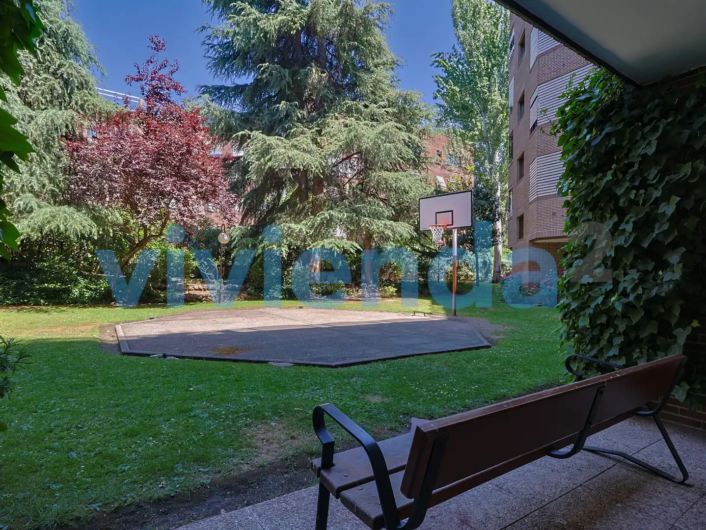 Jardín de Piso en venta en Madrid con Aire acondicionado, Calefacción y Piscina