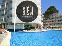 Piscina de Estudio en venta en Salou con Terraza y Piscina comunitaria