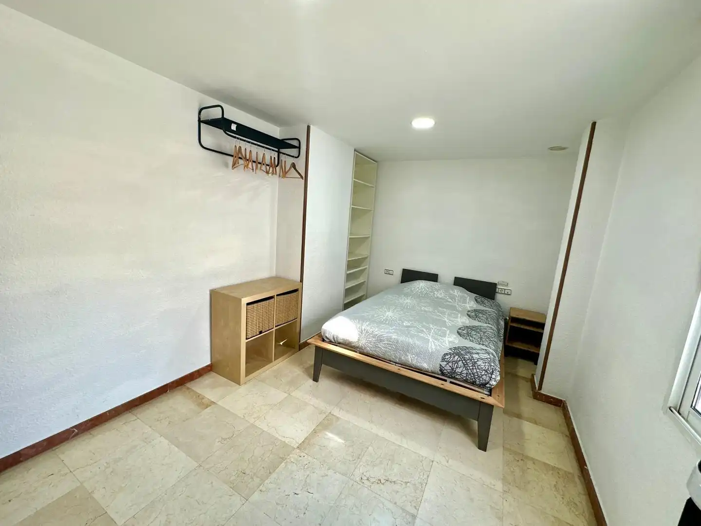 Habitación de Ático en venta en Elche / Elx con Terraza, Amueblado y Balcón