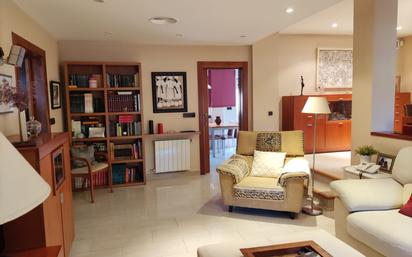 Living room of House or chalet for sale in  Murcia Capital  with Air Conditioner, Terrace and Balcony