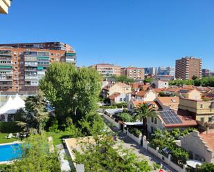 Exterior view of Flat for sale in  Madrid Capital  with Air Conditioner