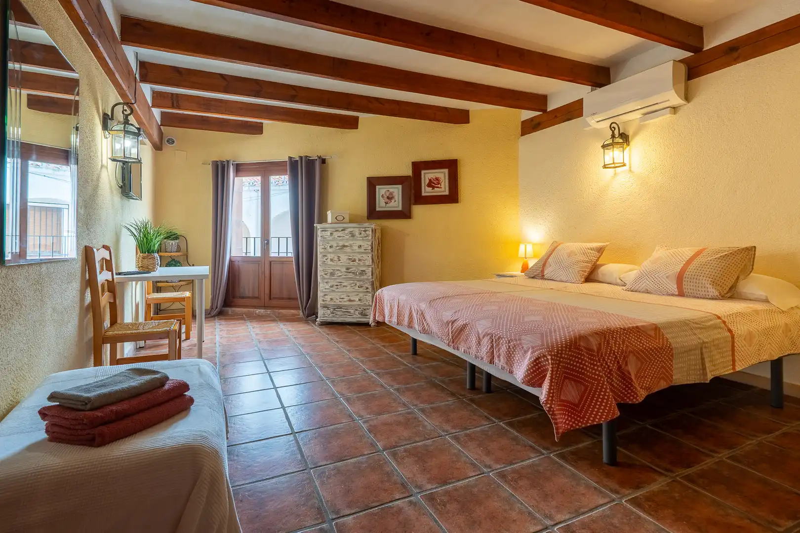 Bedroom of Commercial properties for sale in Sagra