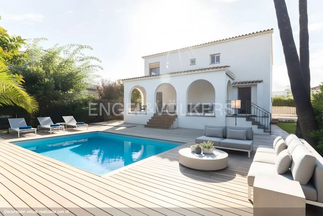 Casa-chalet en Venta en Heliópolis