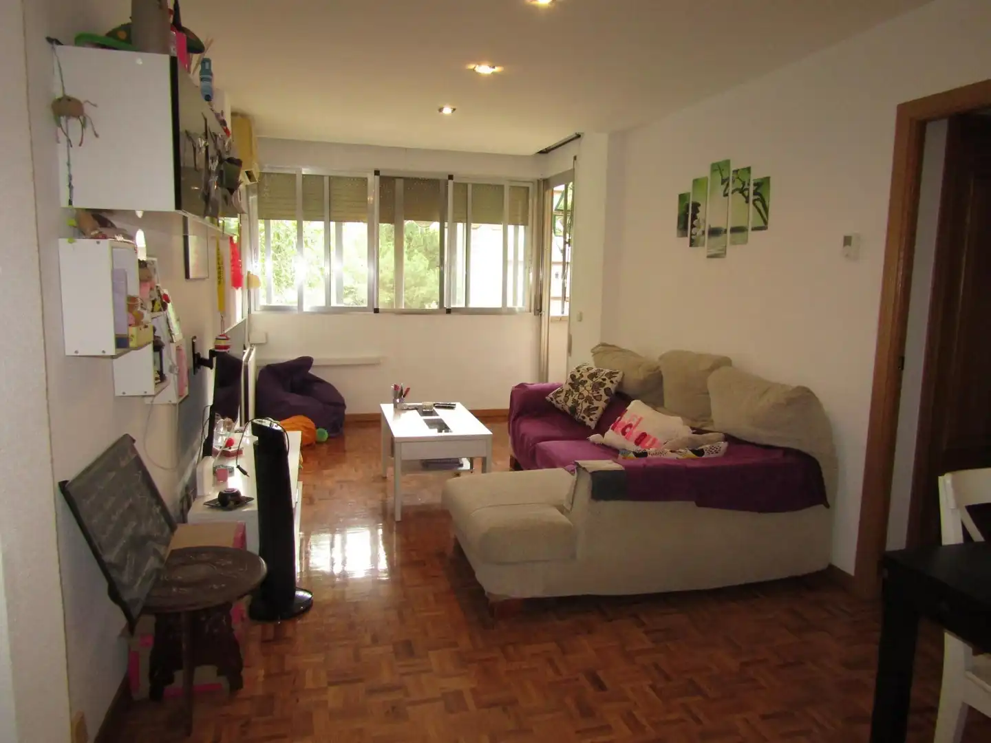 Living room of Flat for sale in Torrejón de Ardoz  with Air Conditioner, Heating and Parquet flooring