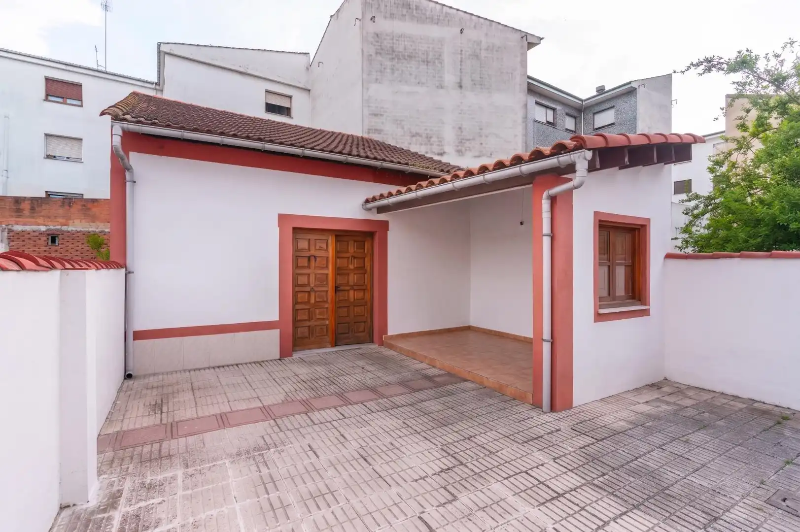 Vista exterior de Casa o chalet en venta en Llanera con Calefacción, Jardín privado y Terraza