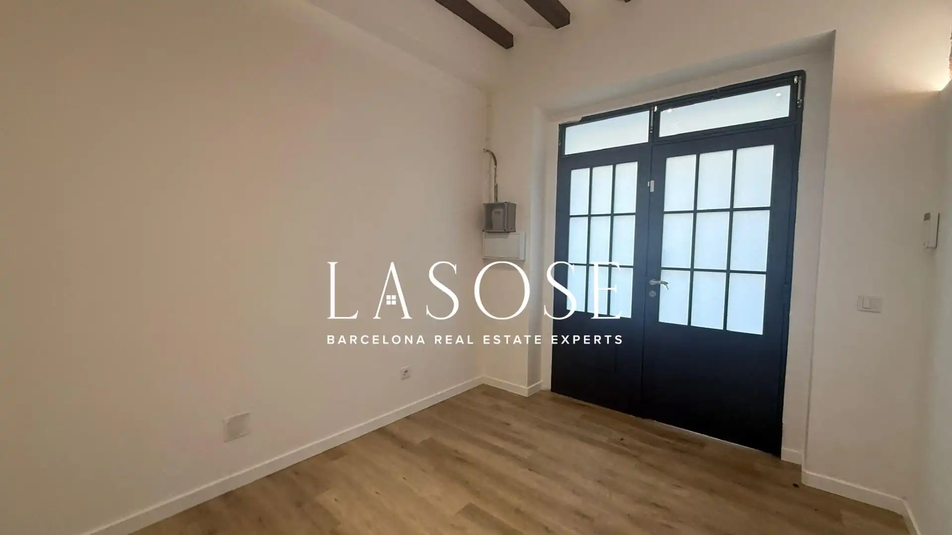Vista exterior de Apartamento en venta en Barcelona