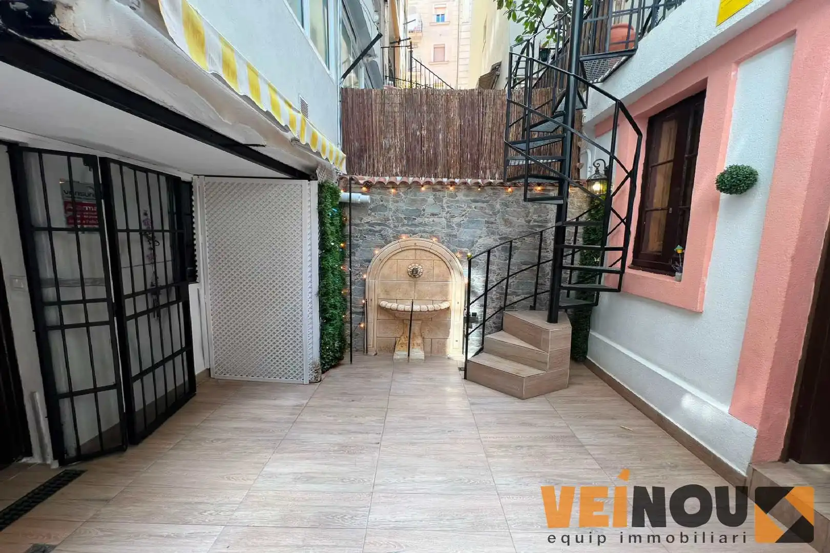 Dúplex en venda a Carrer de Margarit, imagen 2