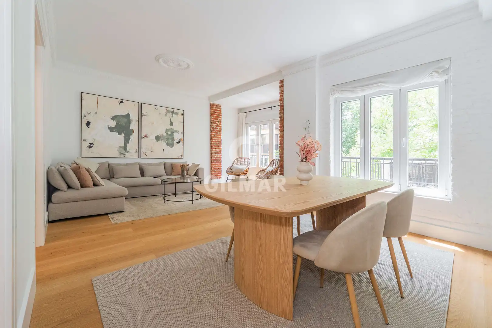 Vista exterior de Piso en venta en Madrid con Calefacción y Trastero