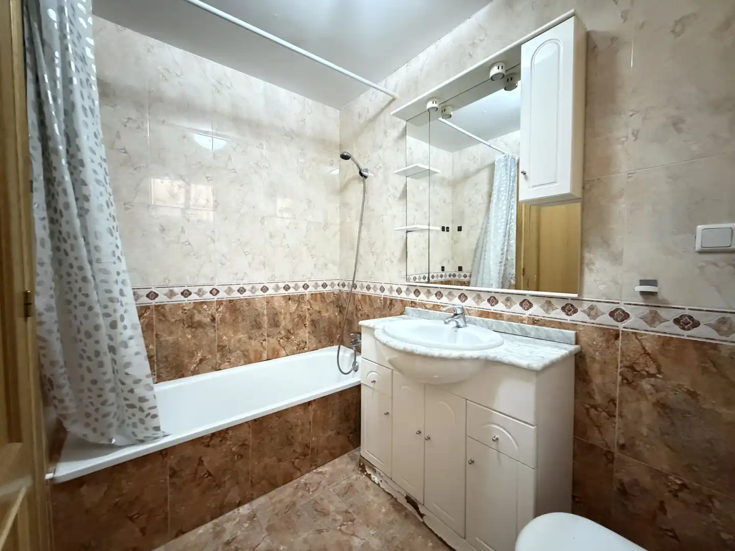 Bathroom of Flat for sale in Abarán  with Air Conditioner and Terrace